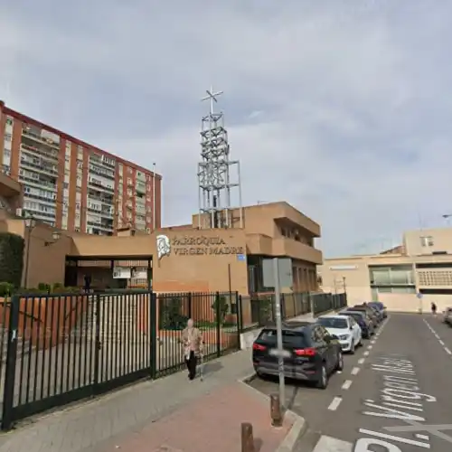 Iglesia Virgen Madre en Leganés. Horarios de Misa.