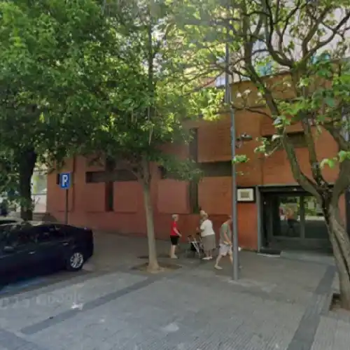 Iglesia Virgen del Alba en Alcorcón. Horario de Misas.