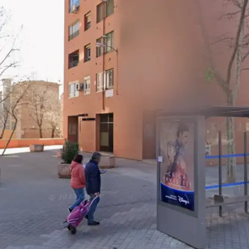 Iglesia María Mediadora en el Puente de Vallecas. Horarios de misa.