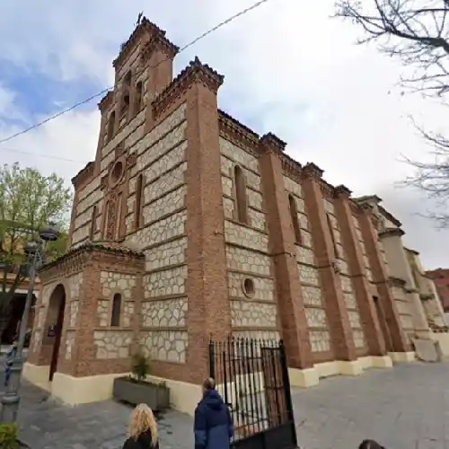 Iglesia Nuestra Señora de la Asunción en Parla. Horarios de misa.