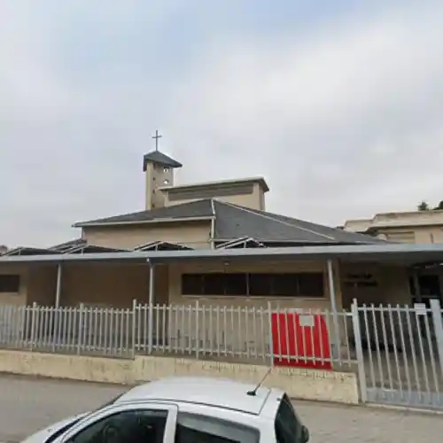 Iglesia San Bernabé en el Puente de Vallecas. Horarios de misa.