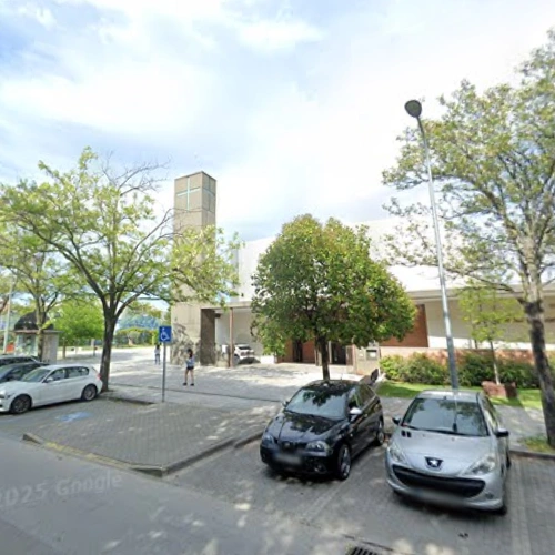 Iglesia San Francisco Javier en Pinto. Horarios de misa.