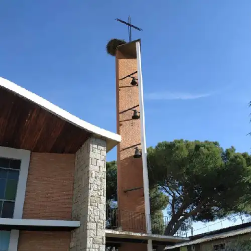 Iglesia San Lucas en Villaverde. Horarios de misa.