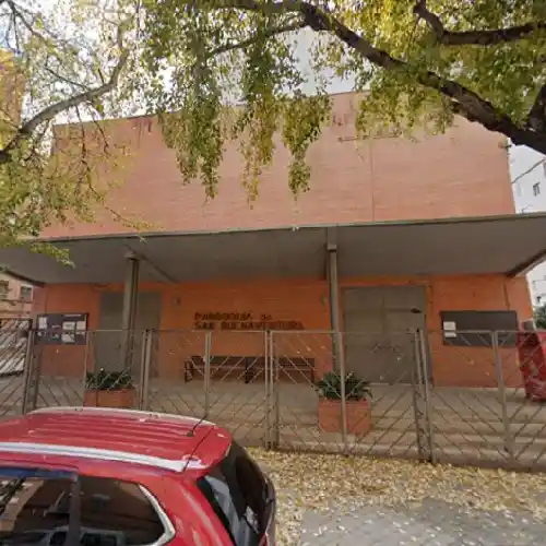 Iglesia de María Reina y San Buenaventura en el Puente de Vallecas. Horarios de misa.