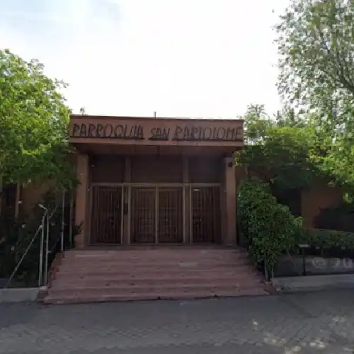 Iglesia de San Bartolomé en Usera. Horarios de misa.