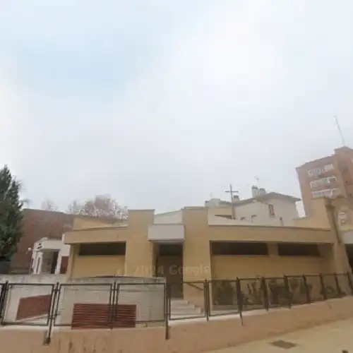 Iglesia de San Camilo de Lelis en Villaverde. Horarios de misa.