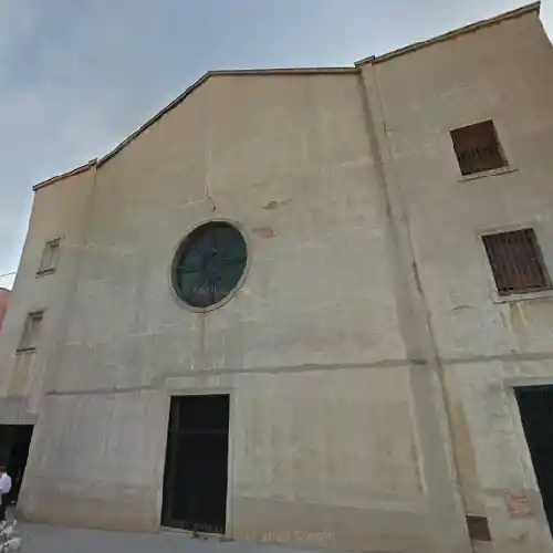 Iglesia de San Francisco de Asís en el Puente de Vallecas. Horarios de misa.