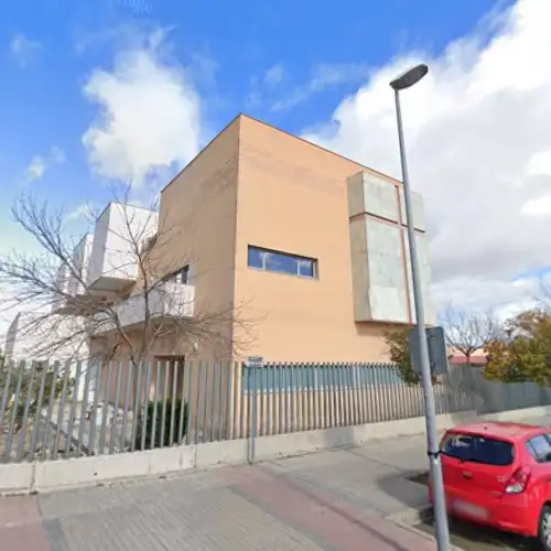 Iglesia de San Vicente de Paúl en Valdemoro. Horarios de misa.