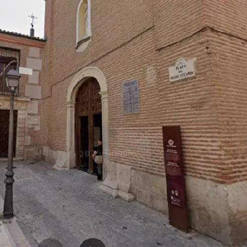 Oratorio de San Felipe Neri en Alcalá de Henares. Horarios de misa.