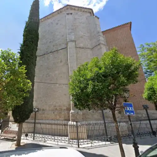 Iglesia San Salvador en Leganés. Horarios de Misa.